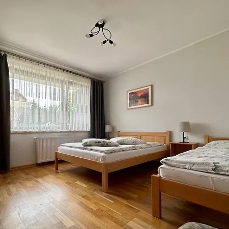 Alex - I Blisko Plazy Z Ogrodem I Placem Zabaw *