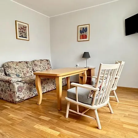 Alex - Pokoje I Apartamenty Blisko Plazy Z Ogrodem I Placem Zabaw *