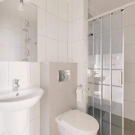 Privatunterkunft Alex - I Blisko Plazy Z Ogrodem I Placem Zabaw Ostrowo (Puck)