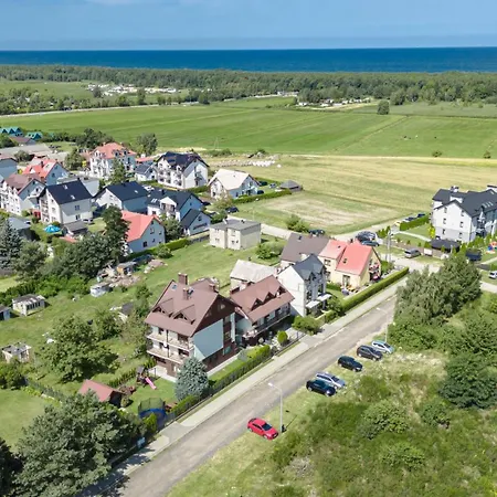Alex - Pokoje I Apartamenty Blisko Plazy Z Ogrodem I Placem Zabaw Ostrowo (Puck)
