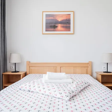 Alex - I Blisko Plazy Z Ogrodem I Placem Zabaw Habitación en casa particular Ostrowo (Puck)