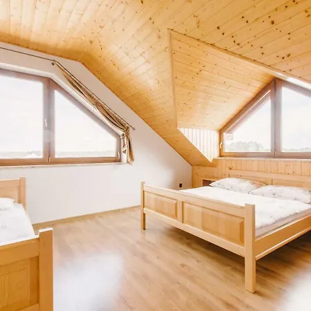 Alex - Pokoje I Apartamenty Blisko Plazy Z Ogrodem I Placem Zabaw