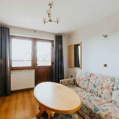 Séjour chez l'habitant Alex - Pokoje I Apartamenty Blisko Plazy Z Ogrodem I Placem Zabaw