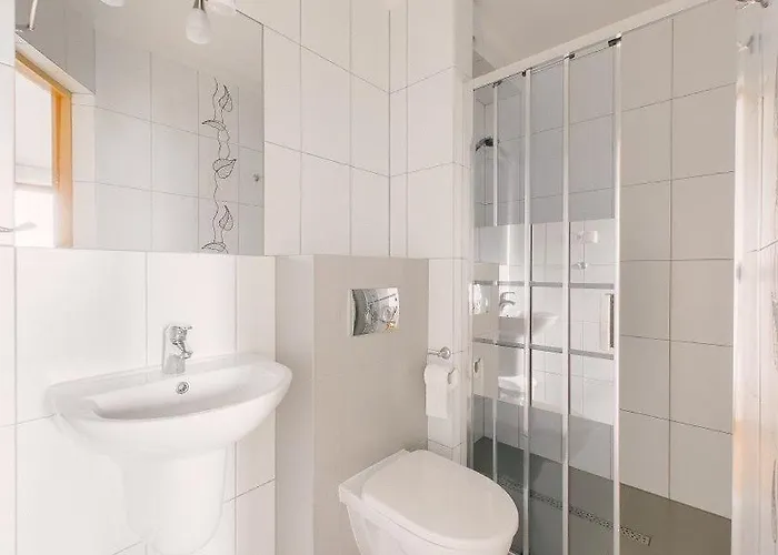 民宿 Alex - I Blisko Plazy Z Ogrodem I Placem Zabaw 奥斯特罗沃