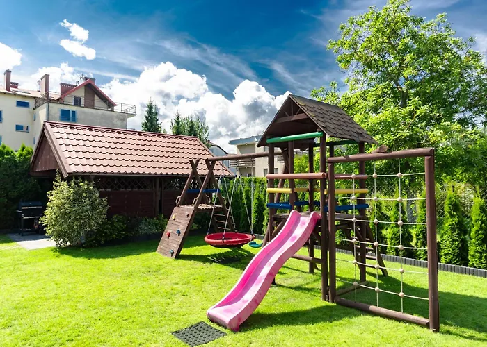 Alex - I Blisko Plazy Z Ogrodem I Placem Zabaw *