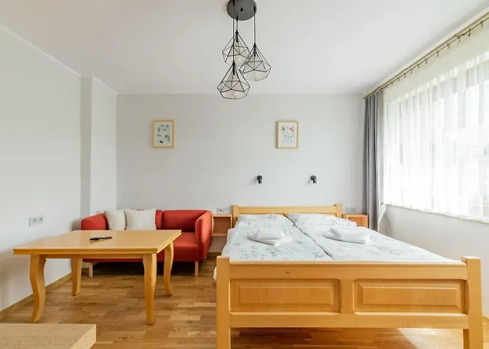 Alex - I Blisko Plazy Z Ogrodem I Placem Zabaw *