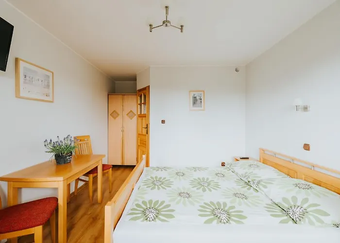 Alex - I Blisko Plazy Z Ogrodem I Placem Zabaw 奥斯特罗沃