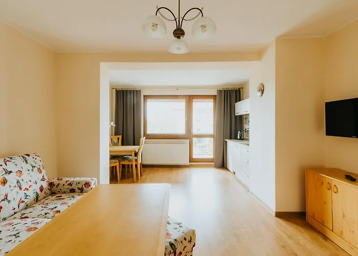 民宿 Alex - I Blisko Plazy Z Ogrodem I Placem Zabaw